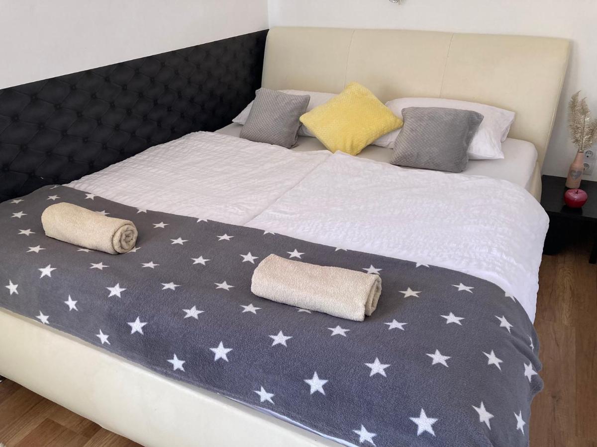 Origo Apartman Эгер Экстерьер фото