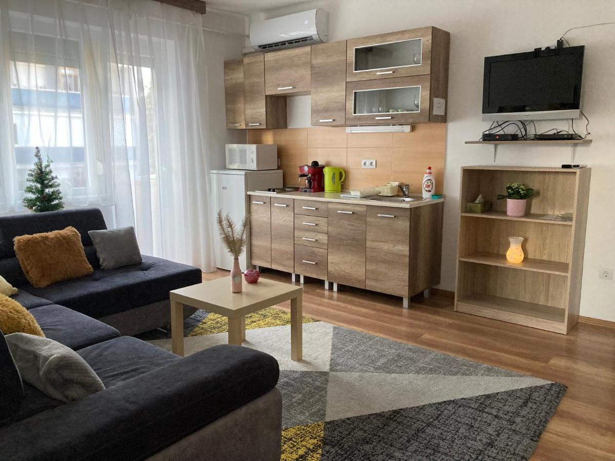 Origo Apartman Эгер Экстерьер фото