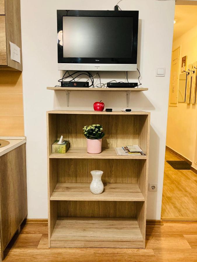 Origo Apartman Эгер Экстерьер фото